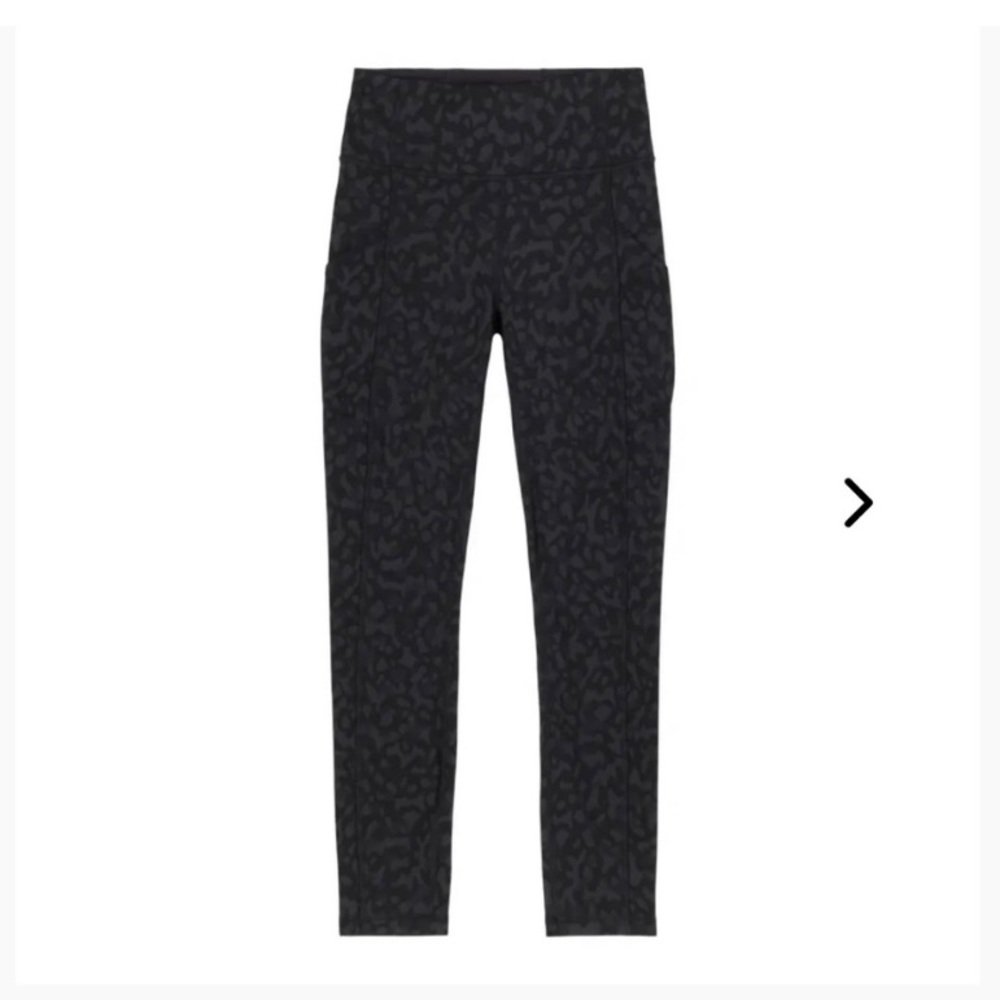 Iululemon print leggings with pockets